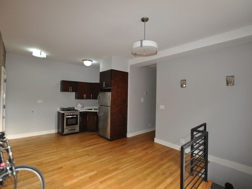 1st image of 846 Prospect Pl #A5