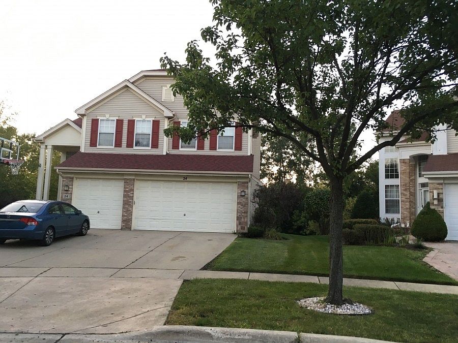 2nd image of 24 Clover Cir