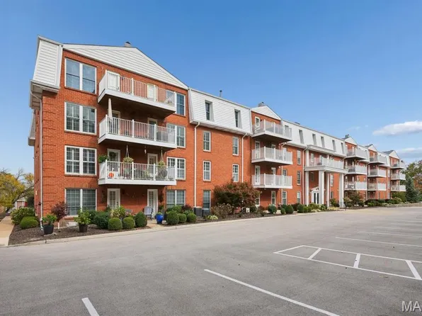 14443 Bantry Ln APT 1, Chesterfield, MO 63017