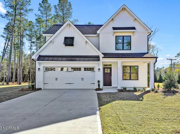 26 Saratoga Way, Rocky Point, NC 28457