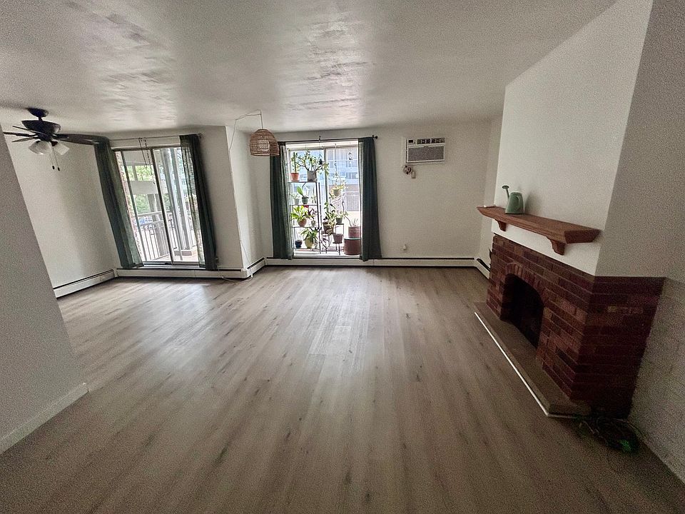 1st image of 6239 Charing Cross Ln #B