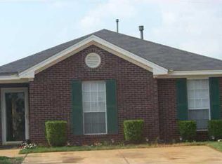 909 Cruz Ct, Montgomery, AL 36110