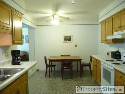 5th image of 4628 Lanewood Dr