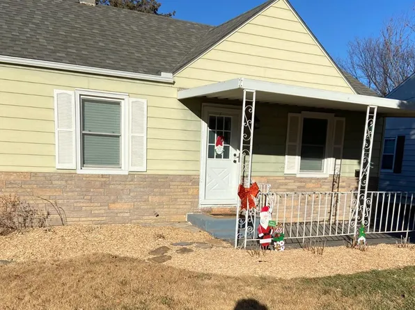 5870 Gold St, Omaha, NE 68106