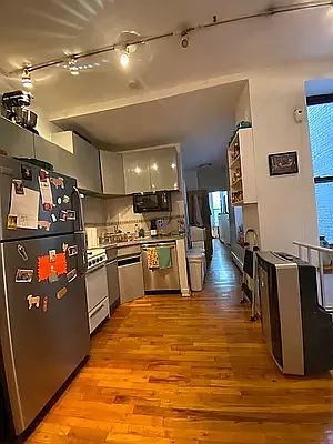 Rented by Corcoran | media 3