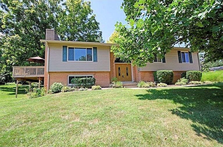 1st image of 5849 Red Oak Dr