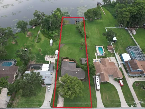 1504 Park Dr, Leesburg, FL 34748