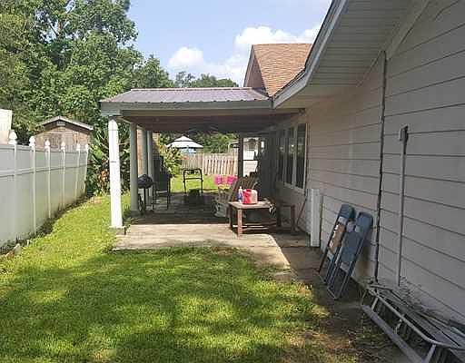 5th image of 2911 Chaumont St