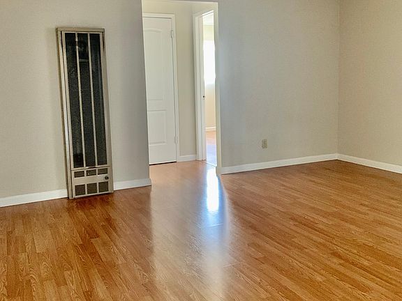 4th image of 2070 Radio Ave #142