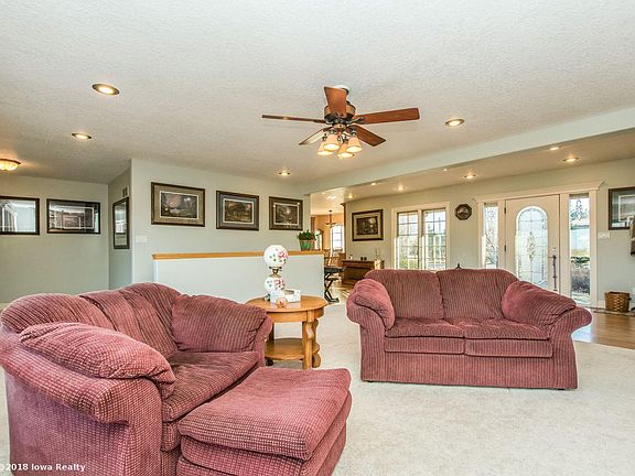 5th image of 8748 NE 27th Ave