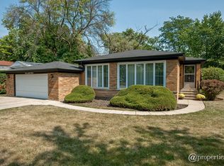 583 Ridge Rd, Highland Park, IL 60035