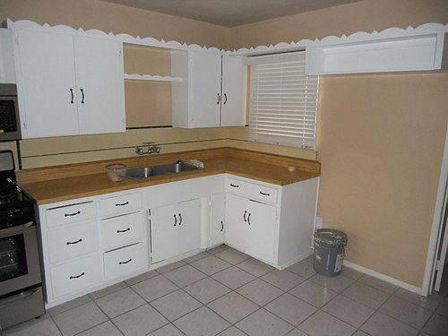 4th image of 7479 Los Feliz Dr