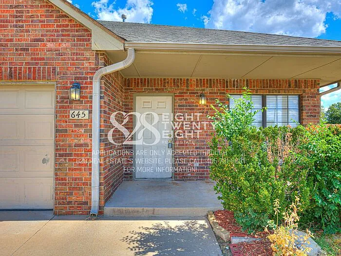 645 Welston Cir — Photo 5