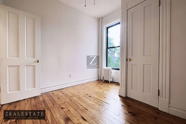 Rented by ZealEstate Group Inc | media 50