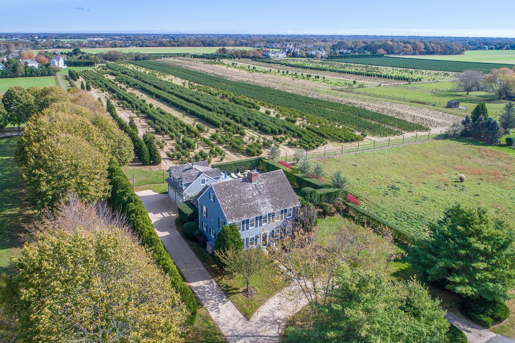 1041 Deerfield Rd, Water Mill, NY 11976 Out East