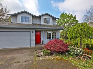 5738 NE Ainsworth St, Portland, OR 97218