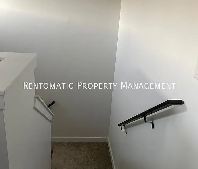 2548 N Yarrow Cir — Photo 19