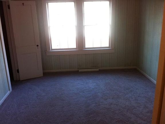 5th image of 817 Rainey St