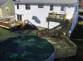 51 Homeland St, Johnston, RI 02919