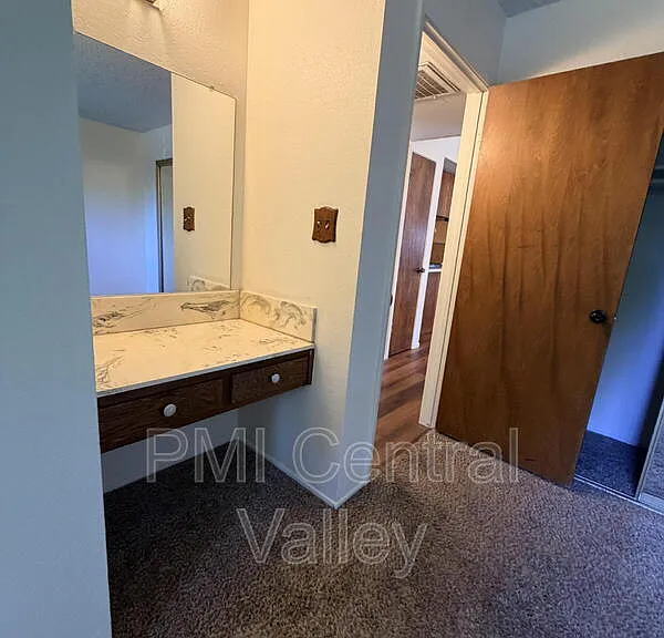 324 Felton Way — Photo 15