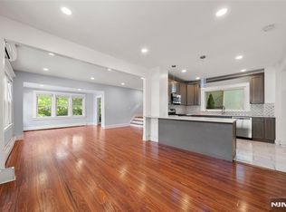 450 Fort Lee Rd, Leonia, NJ 07605