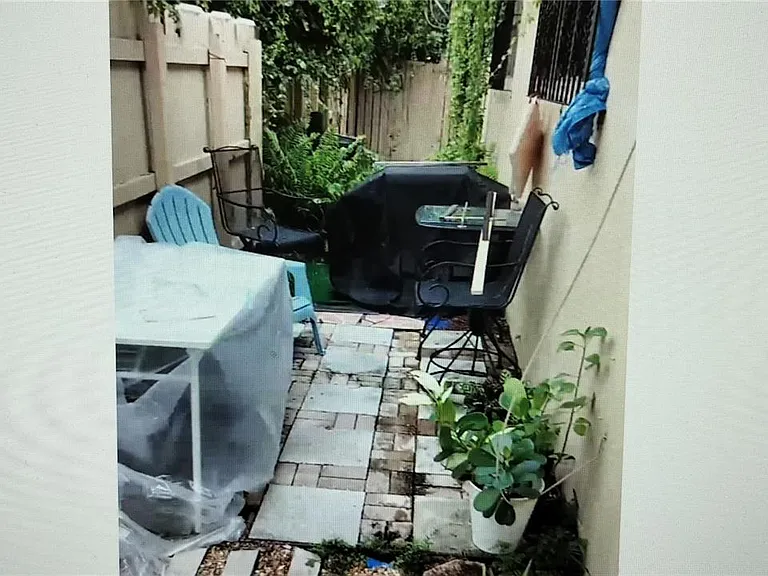2829 SW 38th Ct #2829 — Photo 10