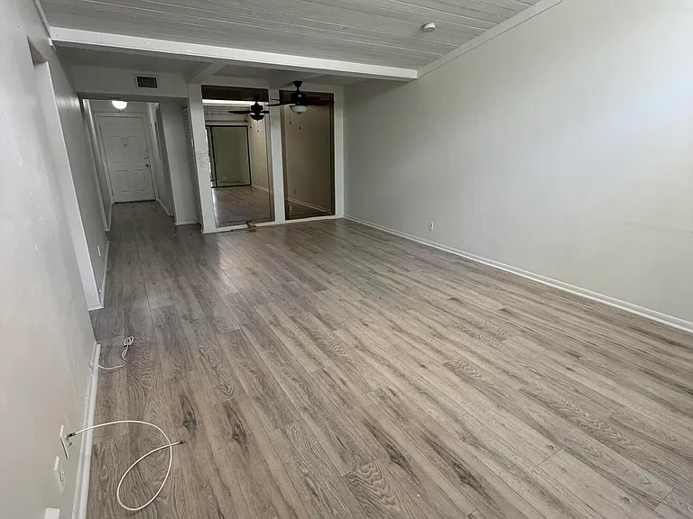 8773 Shadow Wood Blvd #303 — Photo 17