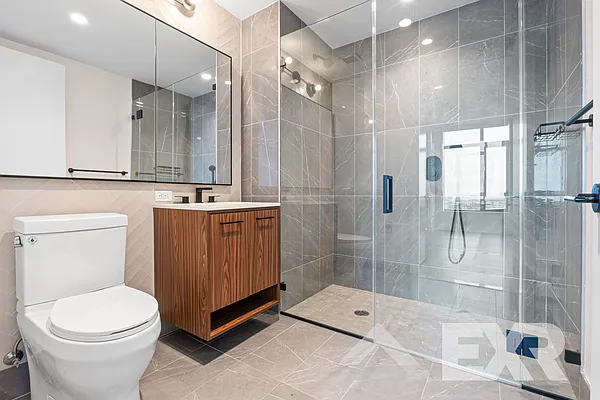 Rented by EXR | media 11