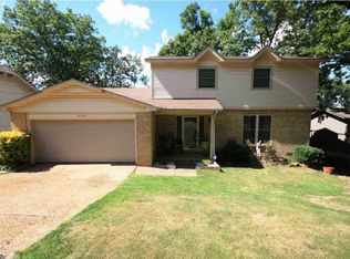 12020 Pleasant Forest Dr, Little Rock, AR 72212