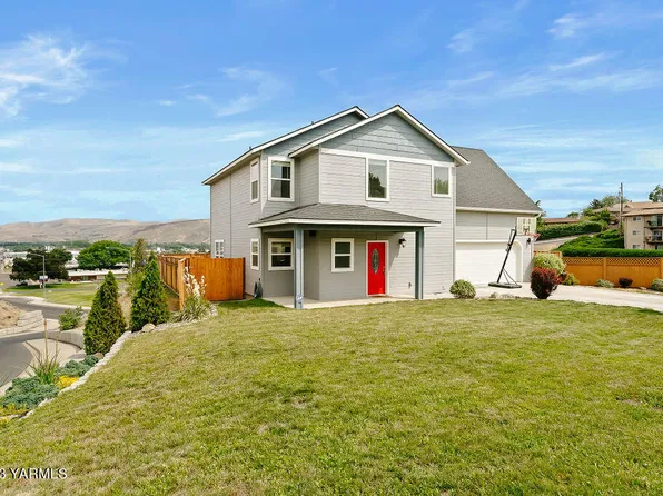 7 Hovde Park Dr, Selah, WA 98942