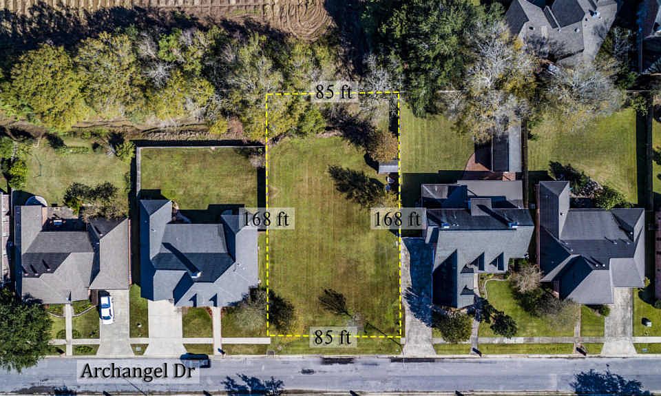 1st image of 210 Archangel Dr