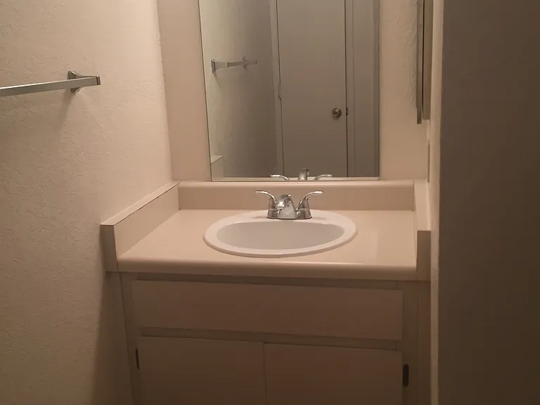 2700 S White Mountain Rd #0 — Photo 10