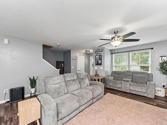 2nd image of 6167 Woodville Dr