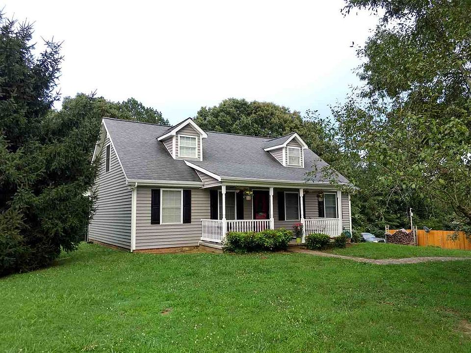 1st image of 2117 Deerfield Cir