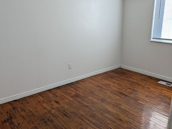 2nd image of 306 E Downington Ave #1