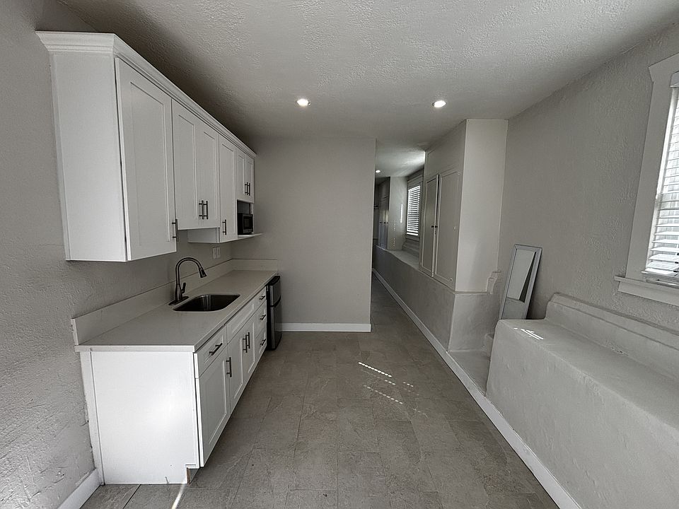 1st image of 655 Solano Ave