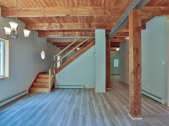 2nd image of 141 Higgins Hill Road