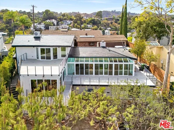 3714 Sunswept Dr, Studio City, CA 91604