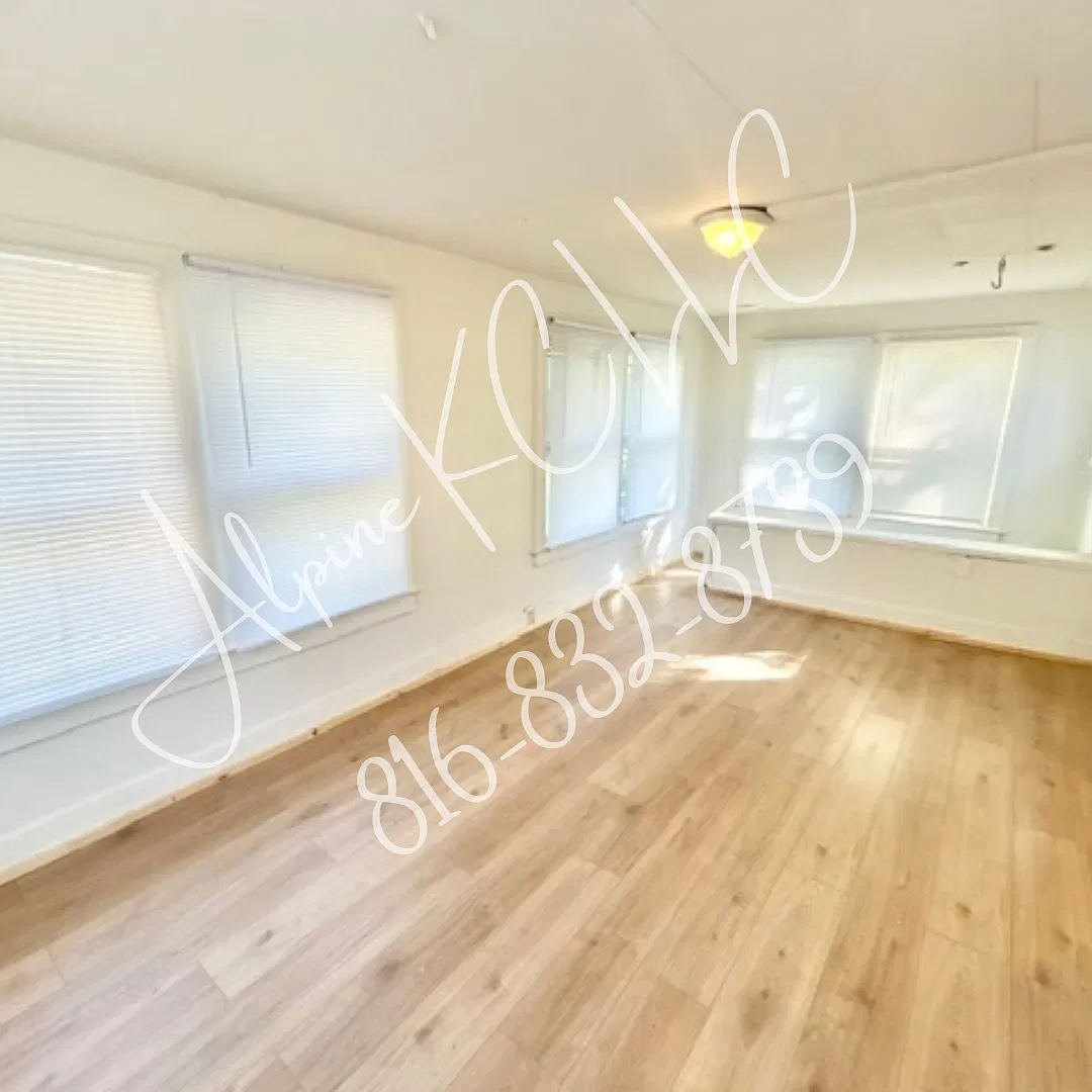 3 bed, 856 sqft, $1,125 — Photo 3