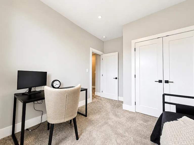 7065 Brailsford Pl — Photo 12