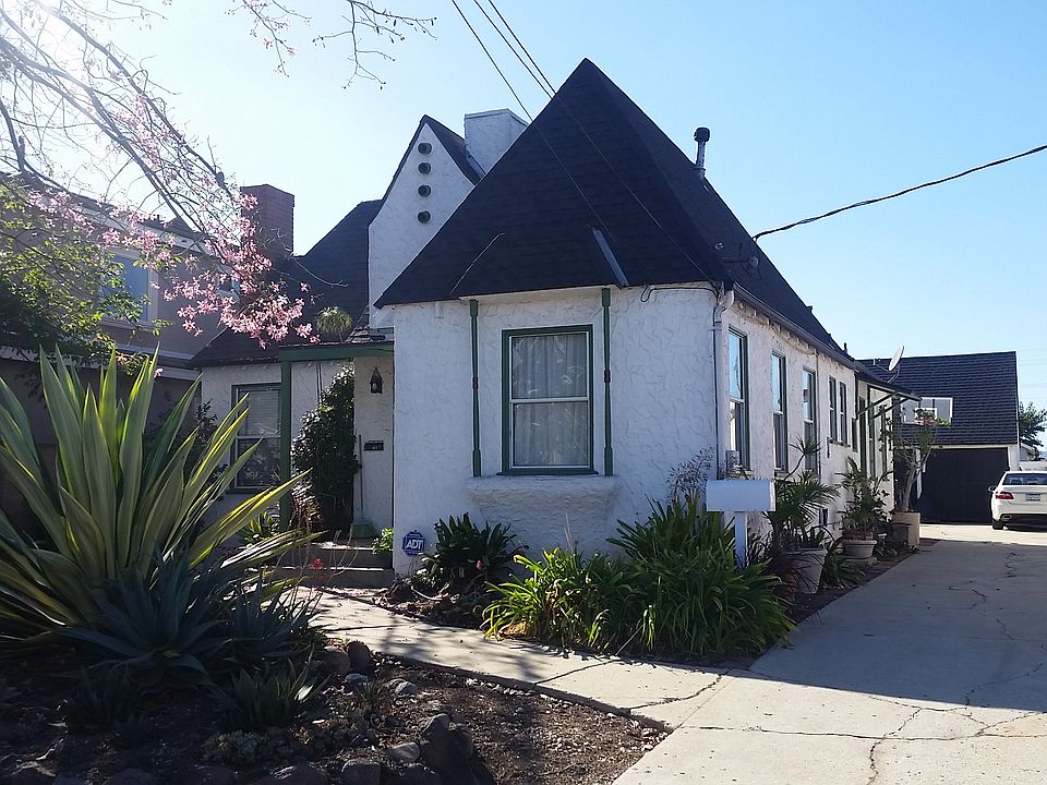 2nd image of 1451 N Neptune Ave