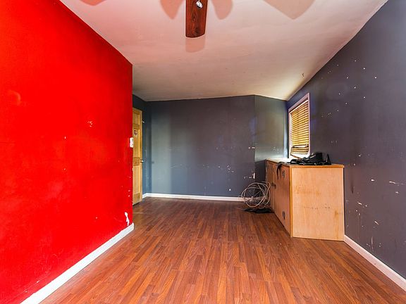 3rd image of 4407 Avenue L