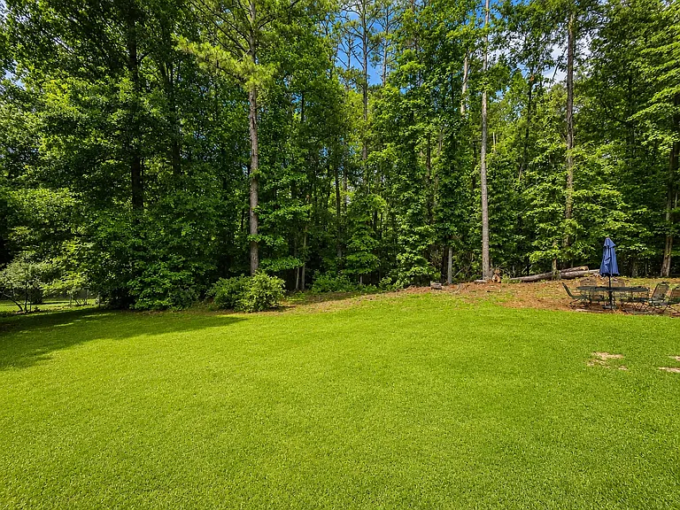 Honeybee Creek Dr — Photo 12