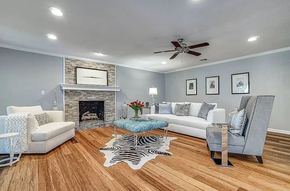 1st image of 110 Brightwood Pl