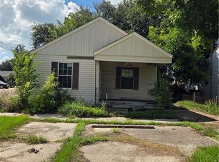 1000 Main St, La Place, LA 70068
