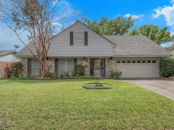 421 Lowell Ct, Shreveport, LA 71115