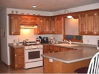5th image of 2137 Lawrence Dr