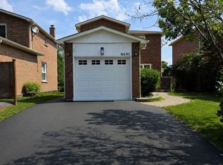 6681 Harlow Rd, Mississauga, ON L5N 4T4