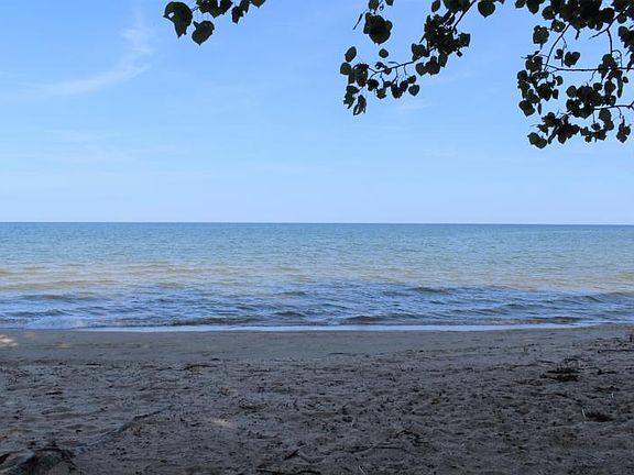5th image of 4276 N Lake Shore Dr