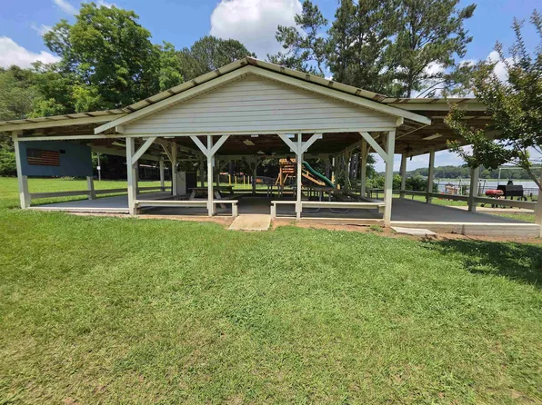 109 Oconee Cir, Eatonton, GA 31024